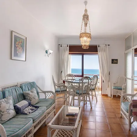 Appartement Beachfront T2 Quarteira
