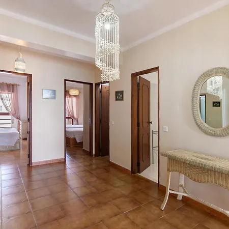 Beachfront T2 Картейра