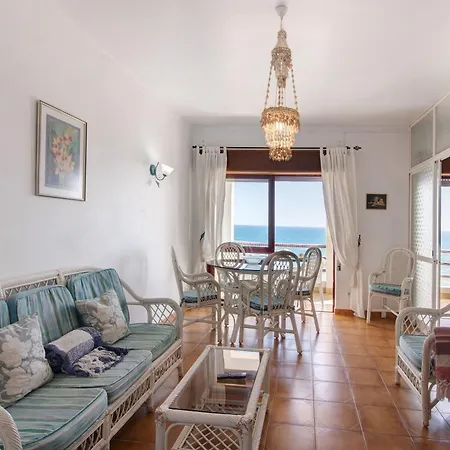 Beachfront T2 Apartamento Quarteira