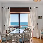 Beachfront T2 شقة كوارتيرا