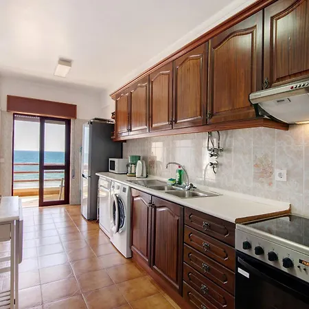Beachfront T2 Appartement