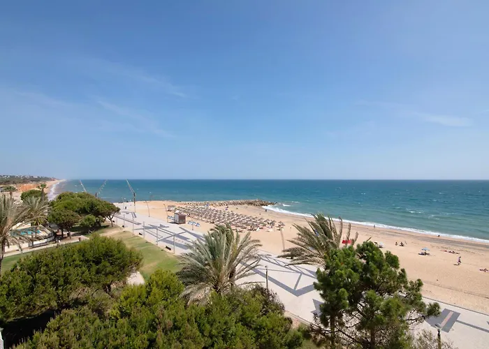 Beachfront T2 Quarteira